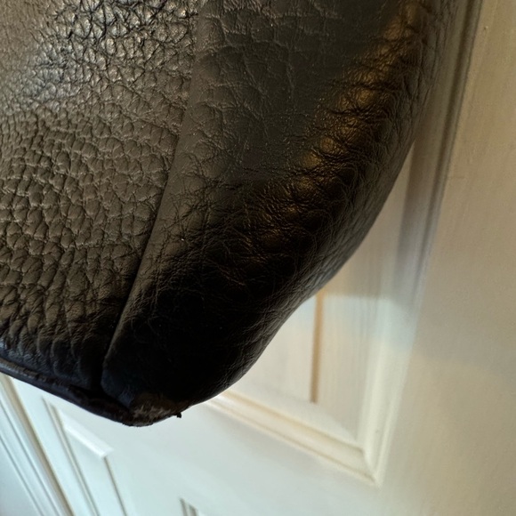 Tignanello Pebbled Italian Leather Purse - Picture 3 of 9